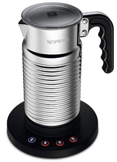 De nieuwe Nespresso melkopschuimer genaamd de Aeroccino 4. Heeft wel 4 mogelijkheden en een handvat